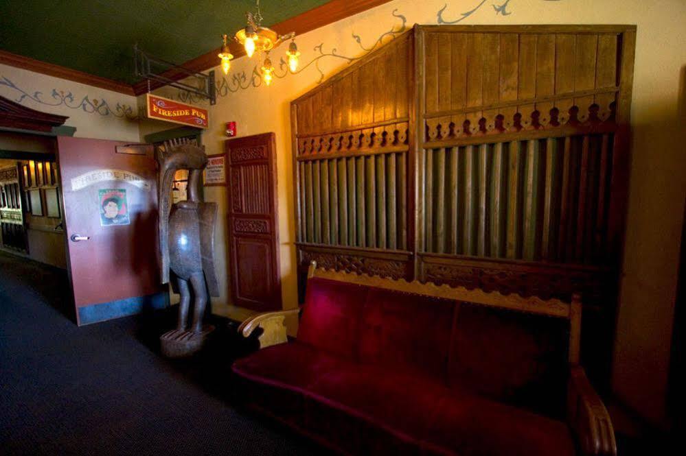 Hotel Mcmenamins Old St. Francis School Bend Esterno foto